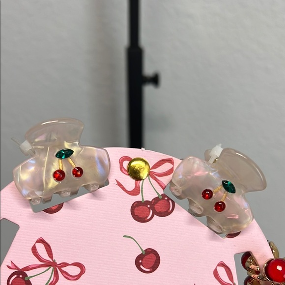 Piper K cherry 🍒 & Watermelon 🍉 Hair Clip Set - Picture 6 of 8